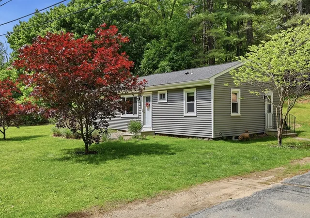 Homes for sale in Sturbridge, MA | 20 Jamieson Road, Sturbridge, MA 01566 | MLS# 73523553