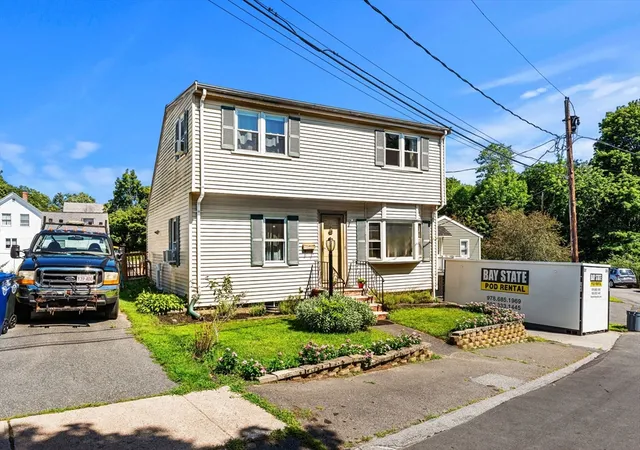 2nd image of 21 Burroughs St, Danvers, MA 01923 | MLS# 73559549