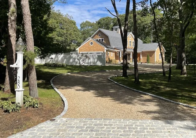 1st image of 280 Ice Valley Rd, Osterville, MA 02655 | MLS# 73467558