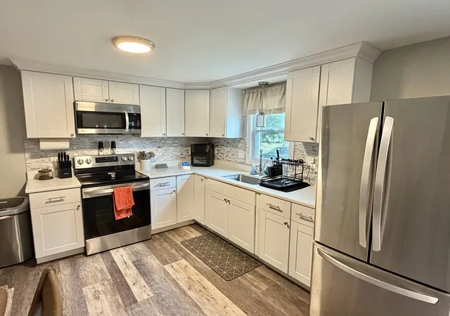 Homes for sale in Springfield, MA | 412 Island Pond Rd, Springfield, MA 01118 | MLS# 73544026