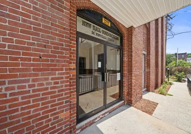 19th image of 34 Newhall St #405, Lowell, MA 01852 | MLS# 73559875