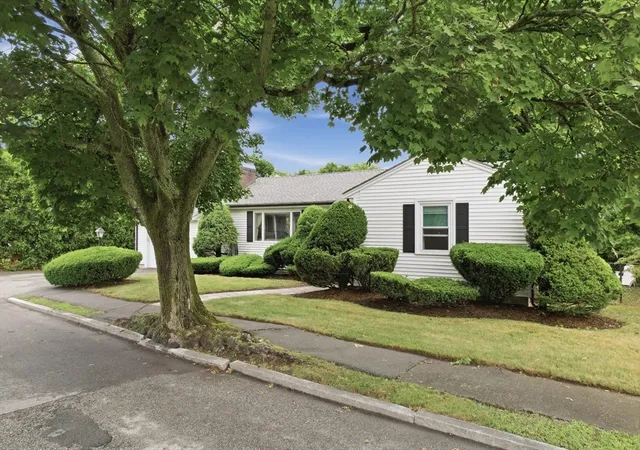 Homes for sale in Salem, MA | 5 Fairview Road, Salem, MA 01970 | MLS# 73541633