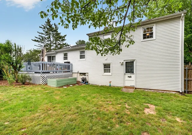 Homes for sale in Coventry, RI | 7 Englewood Rd, Coventry, RI 02816 | MLS# 73542889