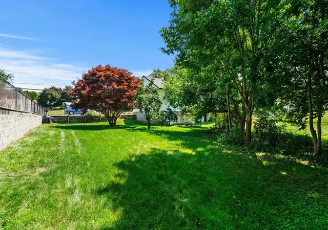 Photo 3 of Sale Pending at 554 Hildreth St, Dracut, MA 01826 | MLS# 73556259 | Listing updated on 2026-09-18
