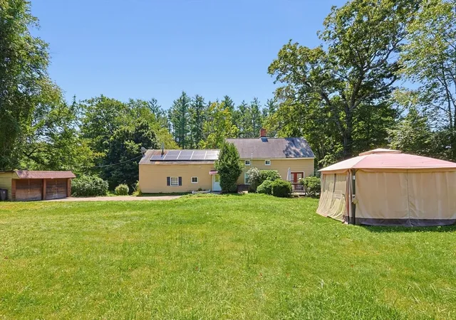 30th image of 525 Clark St, Gardner, MA 01440 | MLS# 73562531