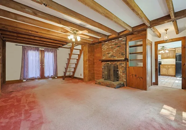 Photo 4 of Single family home for sale at 525 Clark St, Gardner, MA 01440 | MLS# 73562531 | Listing updated on 2026-10-07