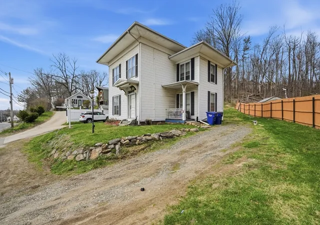 Homes for sale in Warren, MA | 1104 Main St, Warren, MA 01083 | MLS# 73501579