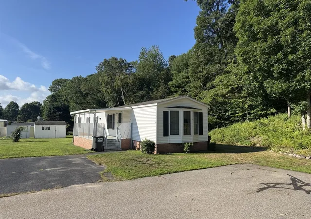 1st image of 160 Washington Street #57, Plainville, MA 02762 | MLS# 73564577