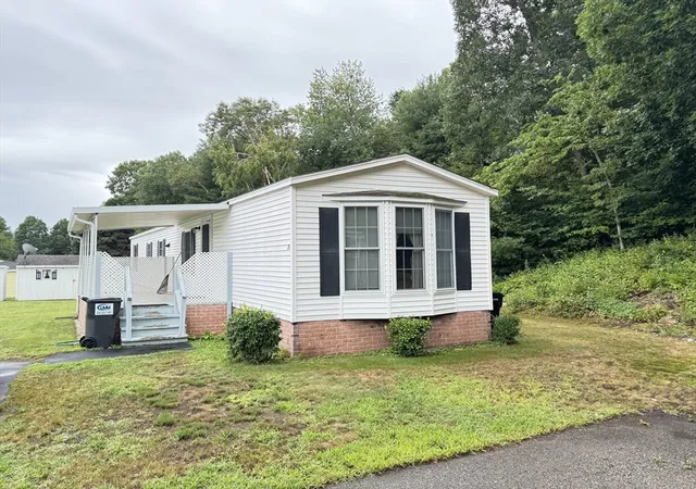 2nd image of 160 Washington Street #57, Plainville, MA 02762 | MLS# 73564577