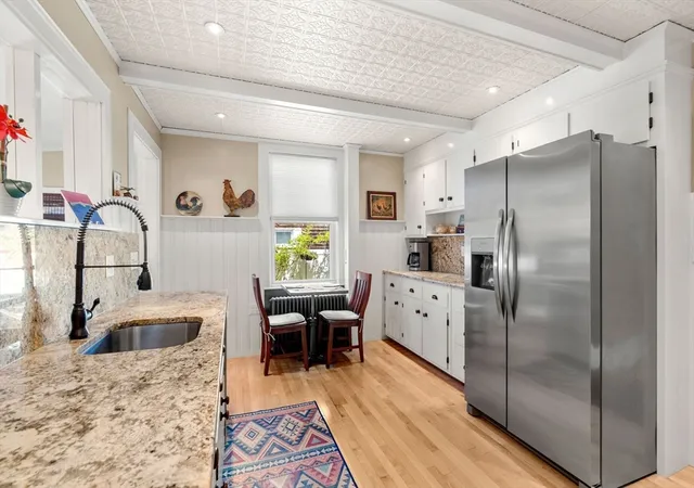 Listing Photo 5 - Condo for sale in building located at 168 State St, Newburyport, MA 01950 - Unit #168