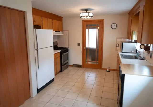 Photo 3 of Single family home for sale at 24 Hanson St, Brockton, MA 02302 | MLS# 73565276 | Listing updated on 2026-09-20