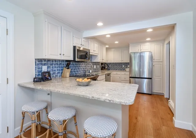 Homes for sale in Natick, MA | 48 Beacon St, Natick, MA 01760 | MLS# 73537931