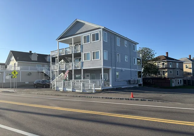 1st image of 179 Atlantic Ave, Hull, MA 02045 | MLS# 73538535