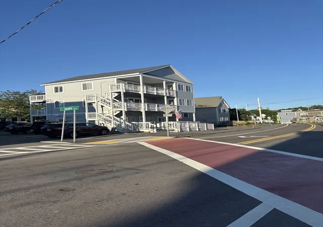 2nd image of 179 Atlantic Ave, Hull, MA 02045 | MLS# 73538535