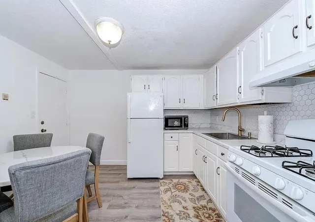 Photo 3 of Sale Pending at 5 Lancelot Ct #2, Salem, NH 03079 | MLS# 73557616 | Listing updated on 2026-09-18