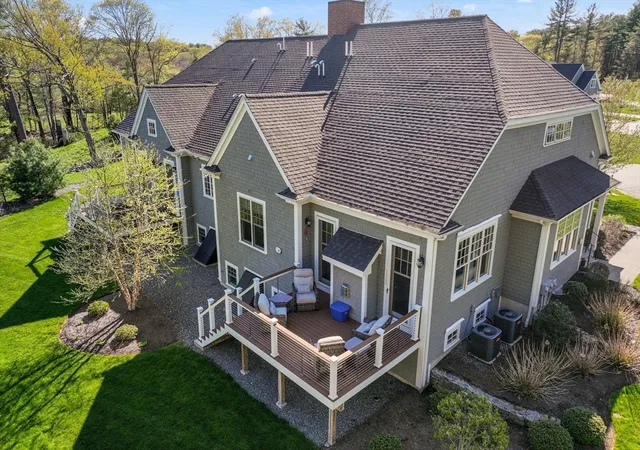 2nd image of 16 Garrison Way #16, Carlisle, MA 01741 | MLS# 73518119