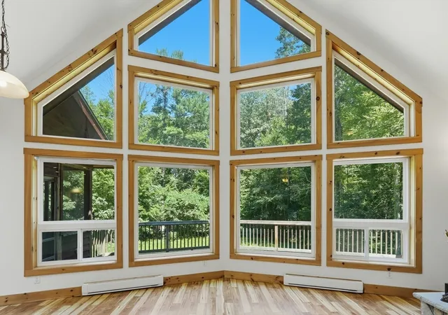 3rd image of 244 General Knox, Russell, MA 01071 | MLS# 73560559