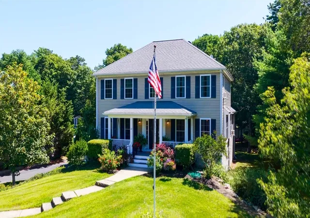 1st image of 12 Mirasol Dr, Buzzards Bay, MA 02532 | MLS# 73555403