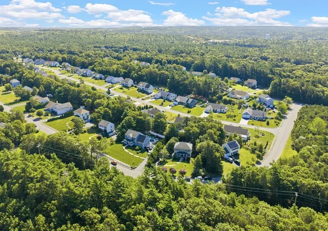 2nd image of 12 Mirasol Dr, Buzzards Bay, MA 02532 | MLS# 73555403