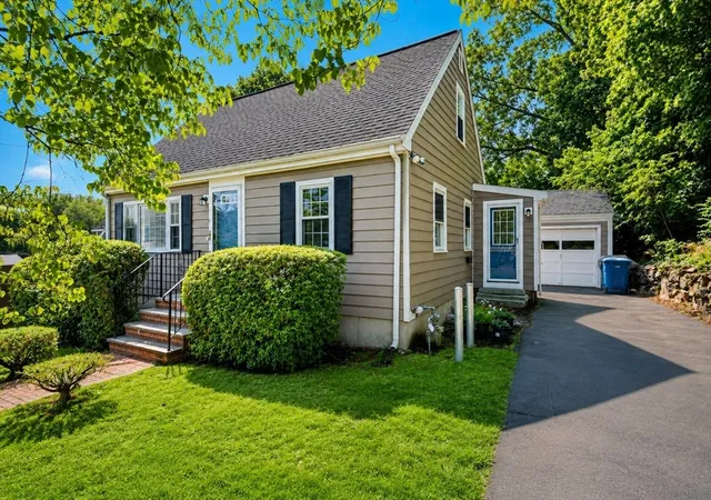 Photo 2 of Sale Pending at 10 Curtis Cir, Canton, MA 02021 | MLS# 73563310 | Listing updated on 2026-08-26