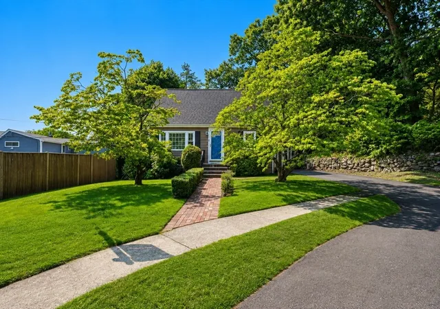 Photo 3 of Sale Pending at 10 Curtis Cir, Canton, MA 02021 | MLS# 73563310 | Listing updated on 2026-08-26