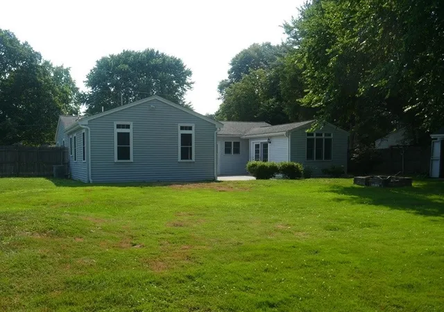 Photo 4 of Sale Pending at 62 Homeland Dr, Whitman, MA 02382 | MLS# 73569398 | Listing updated on 2026-09-17
