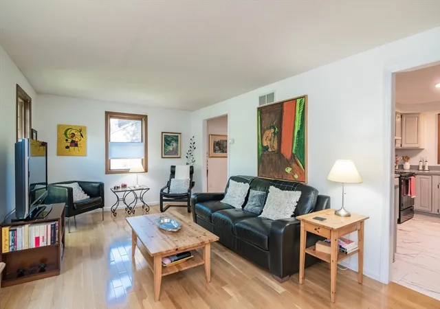 Homes for sale in Easthampton, MA | 13 Carillon Cir, Easthampton, MA 01027 | MLS# 73531551