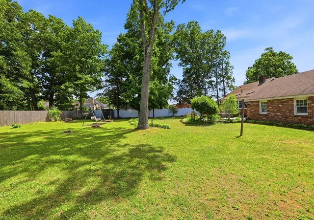 39th image of 115 Poplar Street, Feeding Hills, MA 01030 | MLS# 73539740