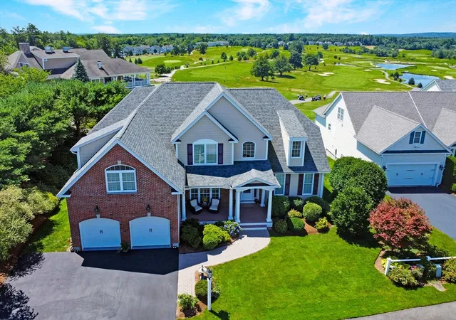 2nd image of 4 Valley View Way, Methuen, MA 01844 | MLS# 73553218