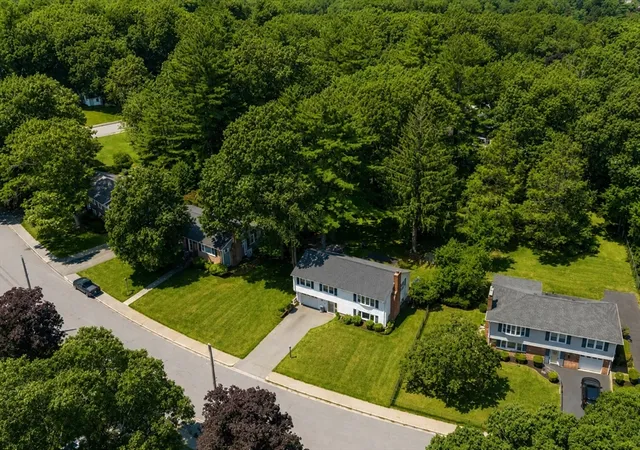 Photo 2 of Single family home for sale at 165 King Philip St, Weymouth, MA 02190 | MLS# 73552997 | Listing updated on 2026-09-18