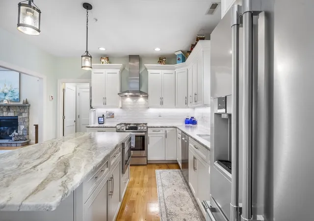 Listing Photo 5 - Condo for sale in building located at 8 Willowdale Cir, Ipswich, MA 01938 - Unit #8