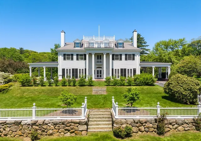 1st image of 6 Jersey Lane, Manchester, MA 01944 | MLS# 73527209