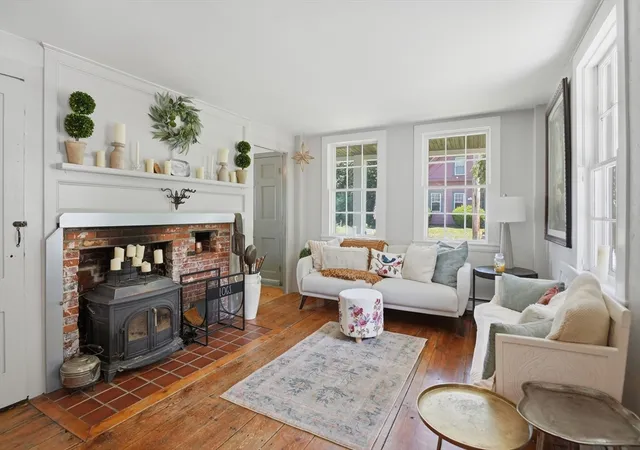 Homes for sale in Westminster, MA | 12 Bacon St, Westminster, MA 01473 | MLS# 73547639