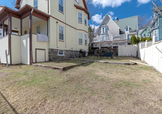 3rd image of 16 Fairview, Malden, MA 02148 | MLS# 73554322