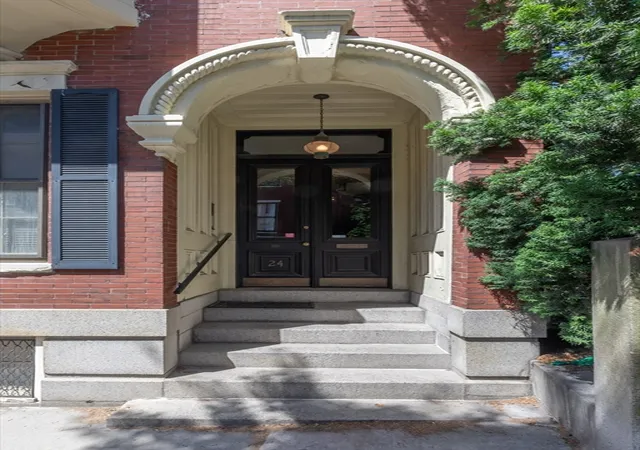 Photo 9 of Condo for sale at 24 Harvard St #4, Charlestown, MA 02129 | MLS# 73549227 | Listing updated on 2026-07-18
