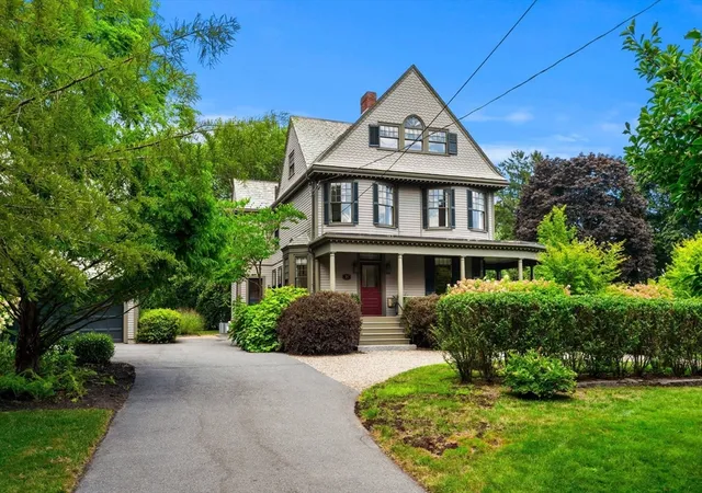 Photo 2 of Sale Pending at 18 Felt St, Salem, MA 01970 | MLS# 73567759 | Listing updated on 2026-09-15