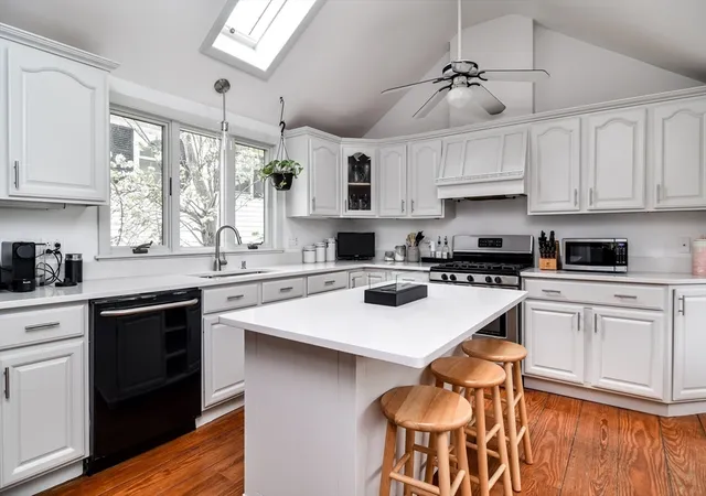 4th image of 10 Forest Ave, Natick, MA 01760 | MLS# 73558254