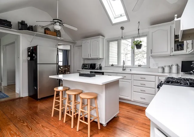 5th image of 10 Forest Ave, Natick, MA 01760 | MLS# 73558254