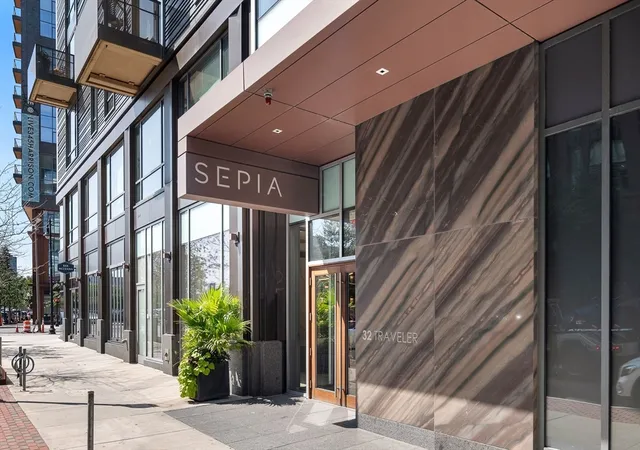 2nd image of 32 Traveler St #413, Boston, MA 02118 | MLS# 73557191