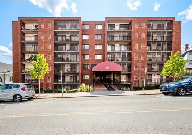 1st image of 100 High St #206, Medford, MA 02155 | MLS# 73563816