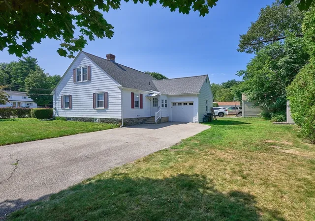 2nd image of 422 Mill St, Worcester, MA 01602 | MLS# 73560399