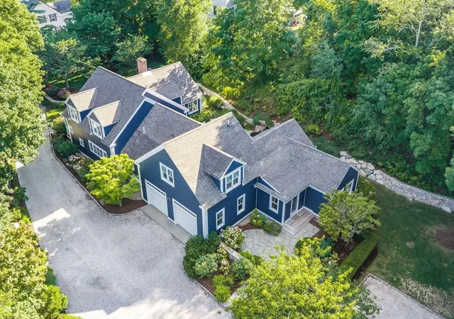 Photo 2 of Sale Pending at 160 Main St, Wellfleet, MA 02667 | MLS# 73554191 | Listing updated on 2026-08-21