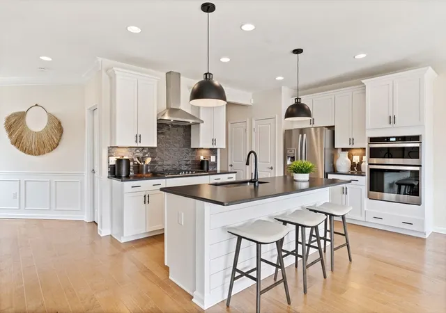 1st image of 21 Emerald Run #0013, Shrewsbury, MA 01545 | MLS# 73501374
