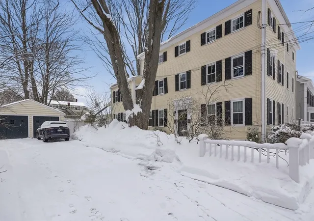 1st image of 12 Parsons St #2, Newburyport, MA 01950 | MLS# 73485076