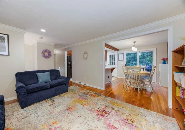 5th image of 94 West Street, Medway, MA 02053 | MLS# 73546967