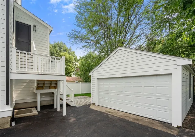 2nd image of 220 Sycamore St, Watertown, MA 02472