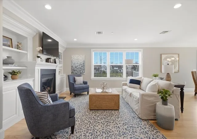 5th image of 153 Jericho Rd #2, Scituate, MA 02066 | MLS# 73541375