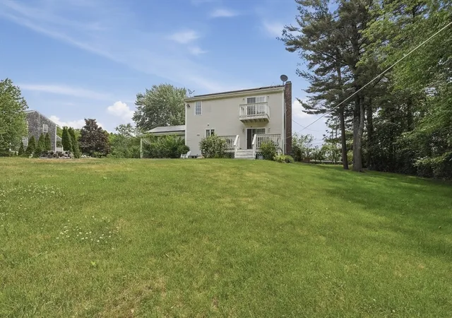 4th image of 1527 Main Street, Acushnet, MA 02743 | MLS# 73535902