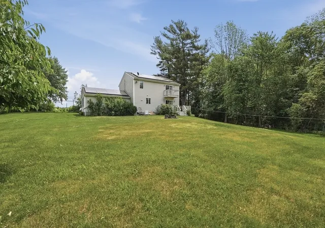 5th image of 1527 Main Street, Acushnet, MA 02743 | MLS# 73535902