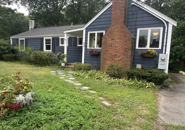 Photo 2 of Sale Pending at 495 Thicket St, South Weymouth, MA 02190 | MLS# 73562450 | Listing updated on 2026-09-16